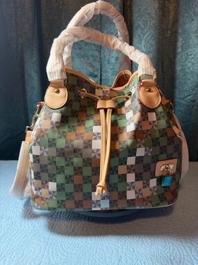 Multicolor Checkered Drawstring Tote Bag w/ Crossbody Strap- Beige Trim 12 x 11